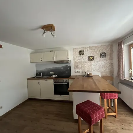 1 Am Krepbach Apartman